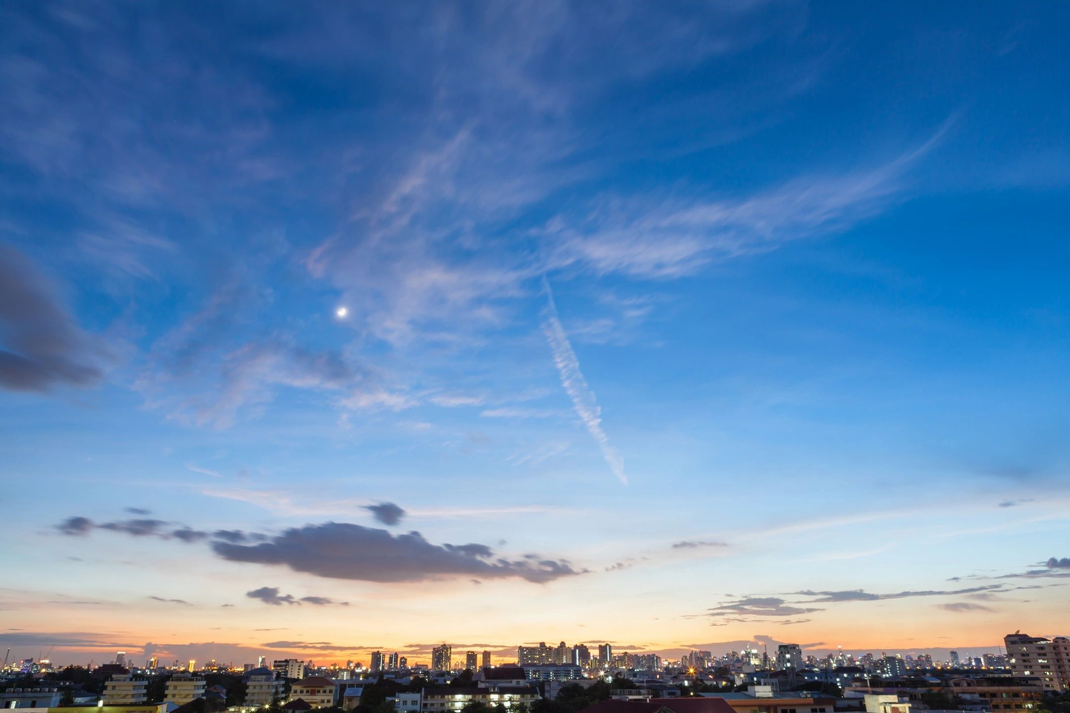 Aviation skyline